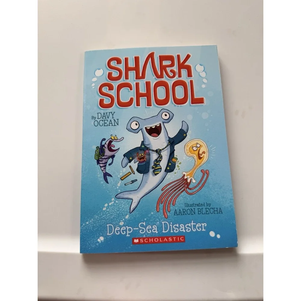 Deep-Sea Disaster (Shark School) - Paperback By Ocean, Davy - GOOD